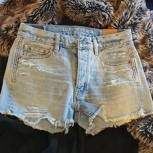American Eagle shorts BRAND NEW, size 0 , Distressed shorts